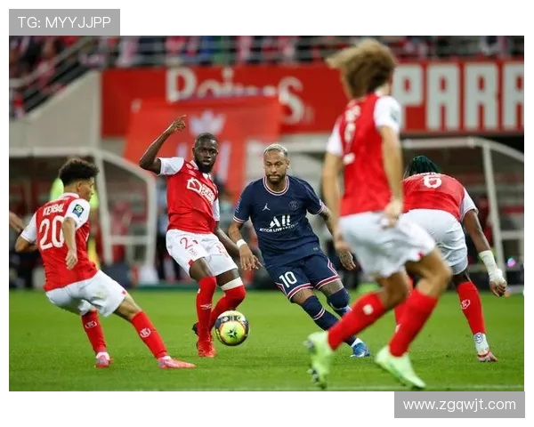 朗斯后卫开场53秒染红创法甲本世纪最短红牌纪录